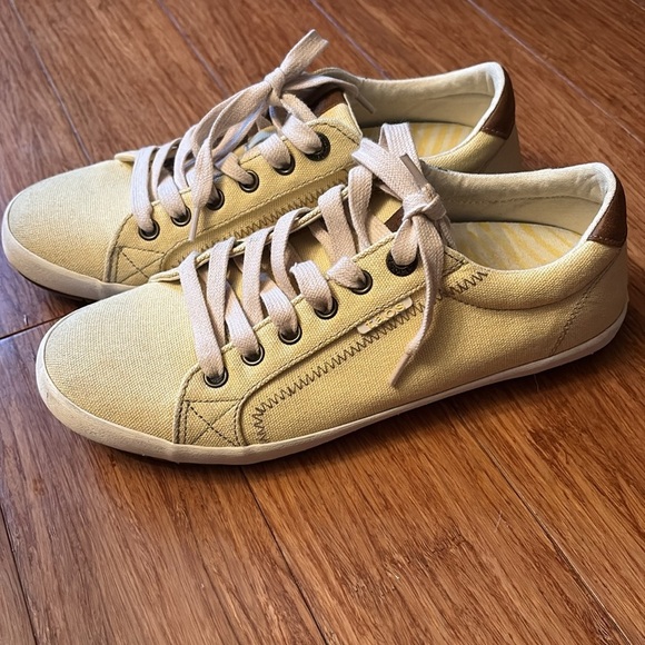Taos Yellow Canvas Women's Sneakers - size 8.5 - sunburst - Picture 4 of 7